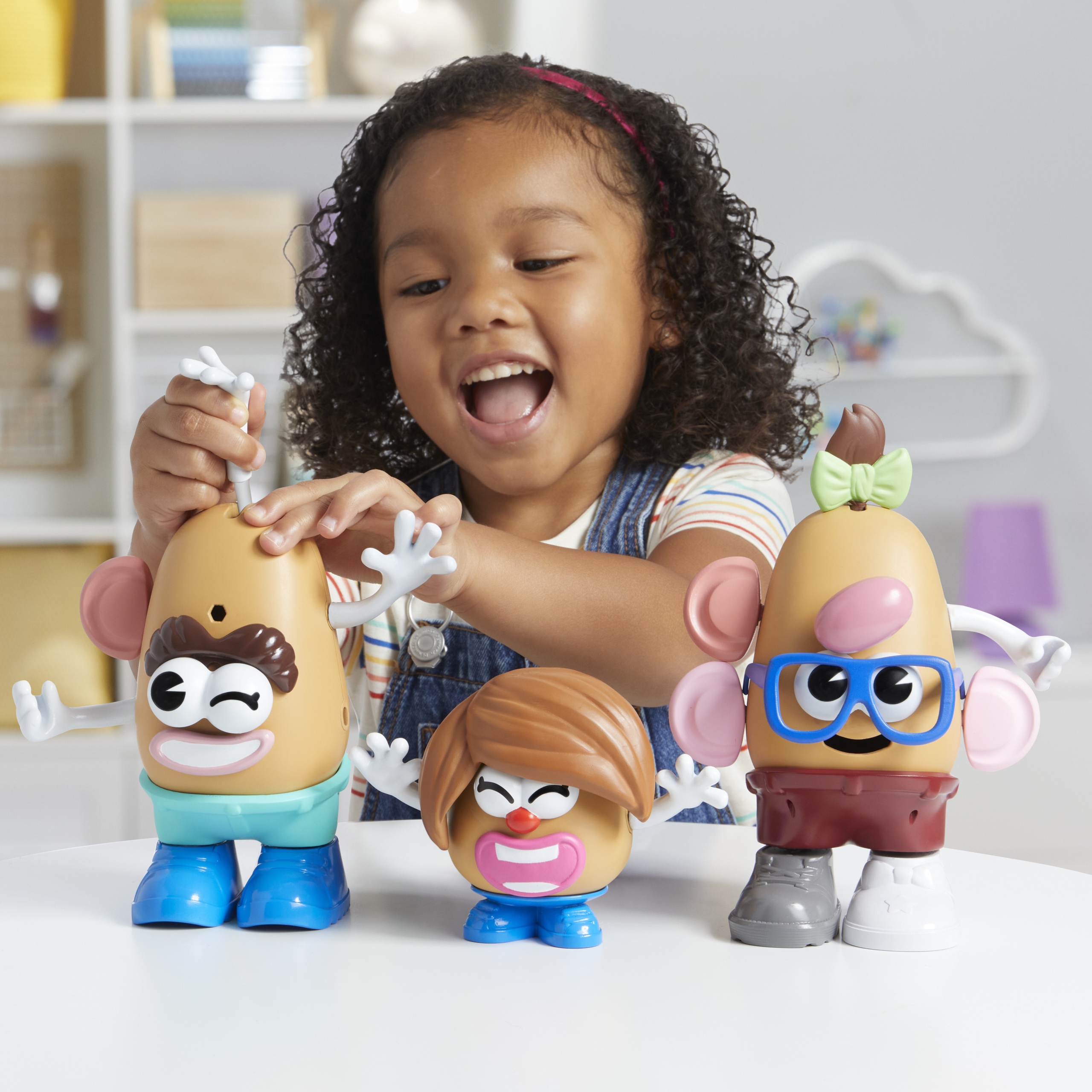 Potato Head Stwórz Rodzinę Zestaw Figurek 45el Hasbro 2+ Pan Bulwa 503be63dcaa281eae4a5f6b763e7252e