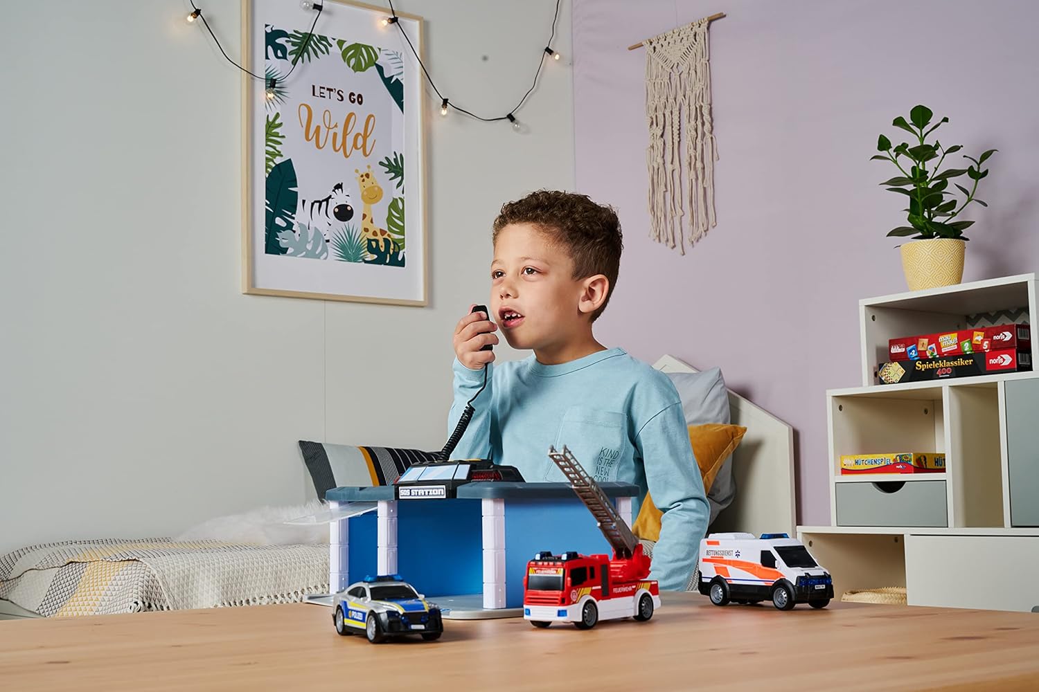 Garaż BAZA RATUNKOWA Dickie SOS 3w1 MIKROFON + 3 Auta 9f02ea54d851b61cb62437102f28ca63